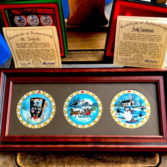 P Buckley Moss Set of 3 Ornaments in Custom Frame - Picture 1 of 17